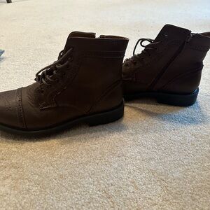 Kohl's Dark Brown Lace-Up Boots